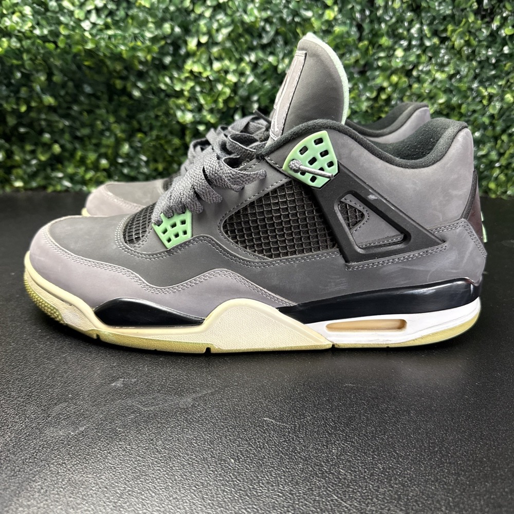 Nike Air Jordan 4 Sneakers Retro Green Glow Grey 2013 Men's Size 11.5 Shoes